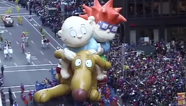 RUGRATS BALLOON IN 1997 MACY’S THANKSGIVING PARADE