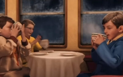 THE POLAR EXPRESS HOT CHOCOLATE SCENE