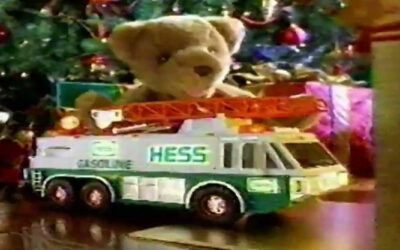 90’S HESS CHRISTMAS COMMERCIAL (Featuring the 1996 Hess Emergency Truck)