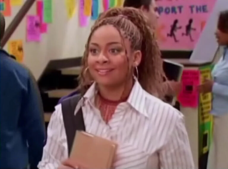 “QUEEN OF DISGUISES” SCENE OF THAT’S SO RAVEN