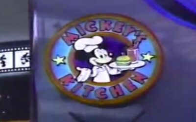 MICKEY’S KITCHEN AT WOODFIELD MALL – A DISNEY STORE 1991