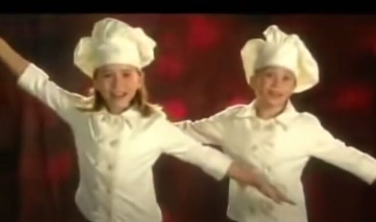 OLSEN TWINS CHRISTMAS “SWEET COOKIES SONG”