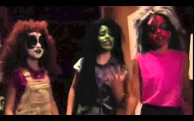 MARYKATE & ASHLEY SLEEPOVER PARTY MOVIE (A VERY, VERY, VERY UNBELIEVABLE SCARY SONG)