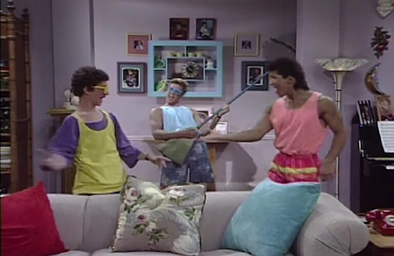 SAVED BY THE BELL SCREECH’S HOUSE PARTY