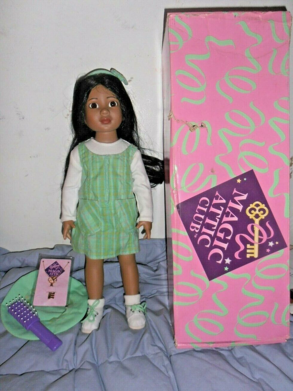 MAGIC ATTIC DOLLS Nostalchicks