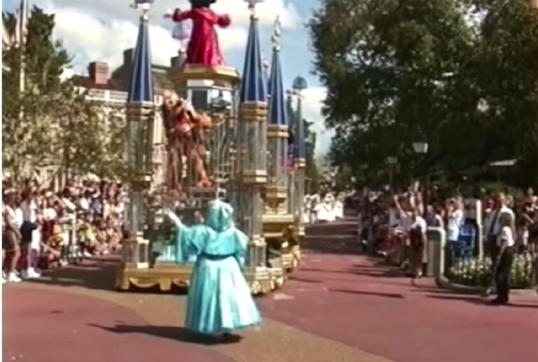 REMEMBER THE MAGIC PARADE (1996) – WALT DISNEY WORLD 25