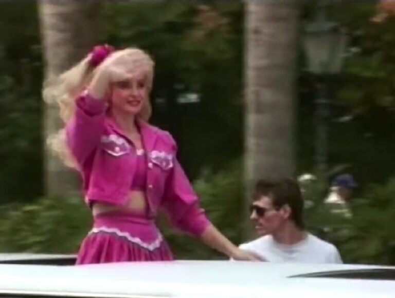 “A DAY AT EPCOT” BARBIE IN LIMO (1994)