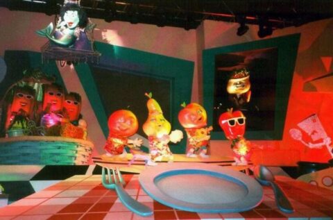 22 THROWBACK IMAGES AT DISNEY WORLDS EPCOT - Nostalchicks
