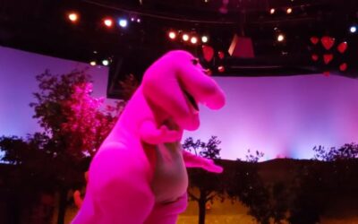 2019: BARNEY SINGS “I LOVE YOU” AT UNIVERSAL STUDIOS FLORIDA, A DAY IN THE PARK WITH BARNEY