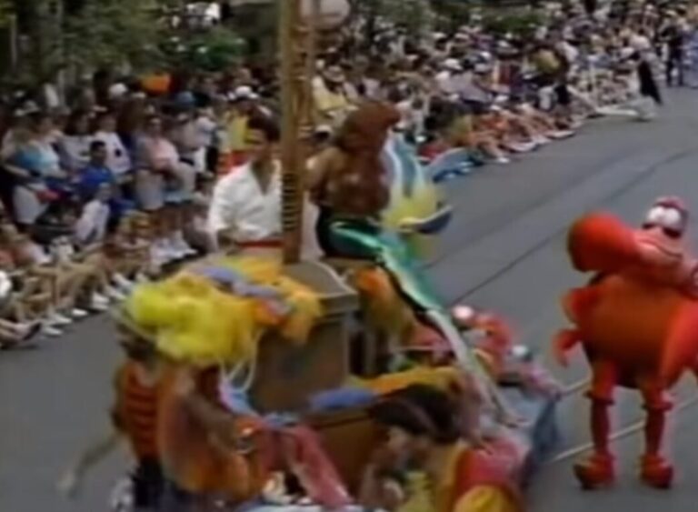 THE LITTLE MERMAID PERFORMANCE AT 90’S  DISNEY WORLD EASTER PARADE