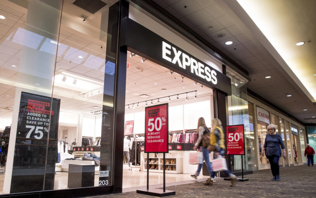 EXPRESS FILES FOR BANKRUPTCY, PLANS TO CLOSE NEARLY 100 STORES AS INVESTOR GROUP LOOKS TO SAVE THE BRAND